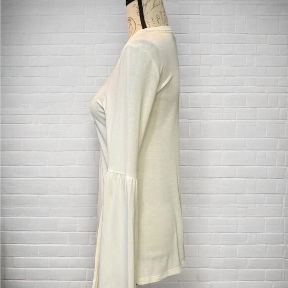 Calvin Klein Women’s Bell Sleeve Sweater Cream Size S NWT - Picture 2 of 12